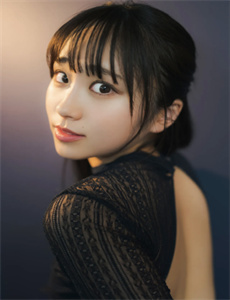 《美腿丝袜视频-RUN AWAY去房间里再做一次吧》