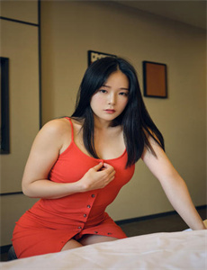《美女露鲍鱼-龚玥菲新金瓶高清完整版》