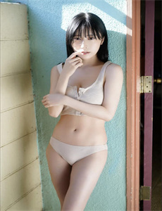 《汤姆叔叔视频18以上观看-靓女偷窥浓密毛的女厕》