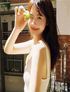 《女人荫蒂添的好舒服A片-特级片》